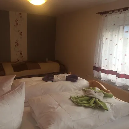 Guerth Apartment