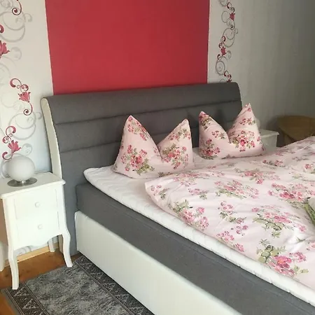 Gürth Apartment